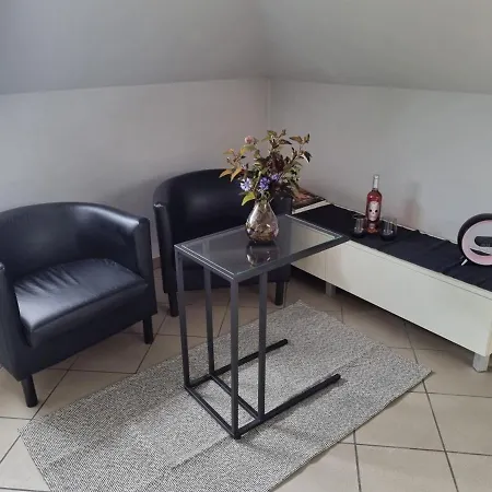 Medusa 300 Metrow Od Plazy